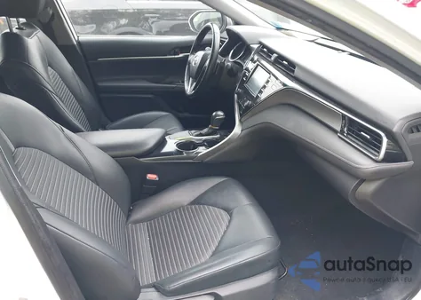 2019 Toyota Camry Se z USA, uszkodzony, nr VIN 4T1B11HK7KU746129